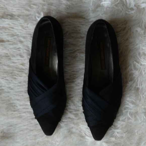 Larry Stuart black suede pointed toe pleated front formal shoes, Sz 7 1/2 M - Picture 8 of 12